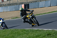 brands-hatch-photographs;brands-no-limits-trackday;cadwell-trackday-photographs;enduro-digital-images;event-digital-images;eventdigitalimages;no-limits-trackdays;peter-wileman-photography;racing-digital-images;trackday-digital-images;trackday-photos